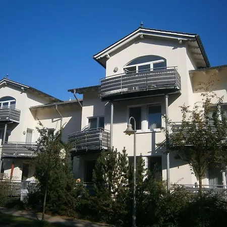 Strandnahe Mit Schwimmbad Im Haus, A Cappella 03, Apartmanhotel