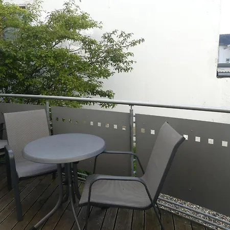 Strandnahe Mit Schwimmbad Im Haus, A Cappella 03, Binz