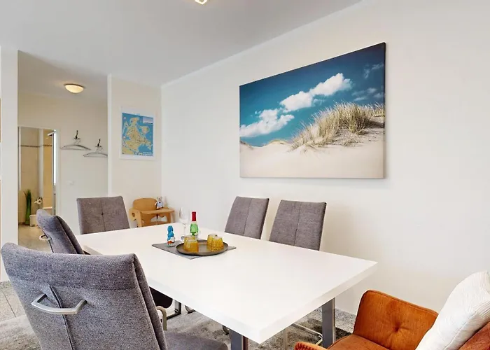 Strandnahe Mit Schwimmbad Im Haus, A Cappella 03, *