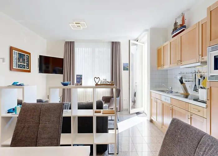 Lägenhet Strandnahe Mit Schwimmbad Im Haus, A Cappella 03, *