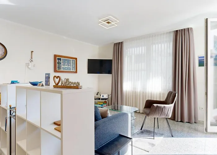 Strandnahe Mit Schwimmbad Im Haus, A Cappella 03,