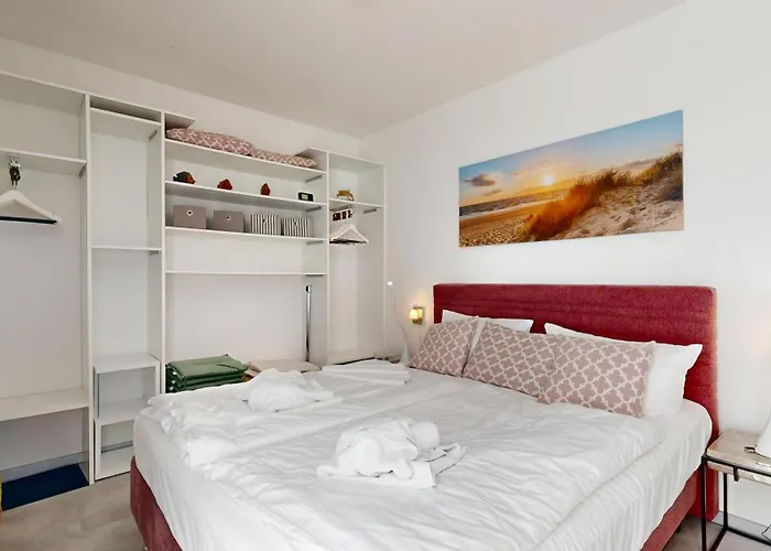 Strandnahe Mit Schwimmbad Im Haus, A Cappella 03,